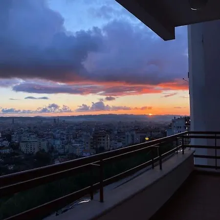 Sunny Overlooking Apartment