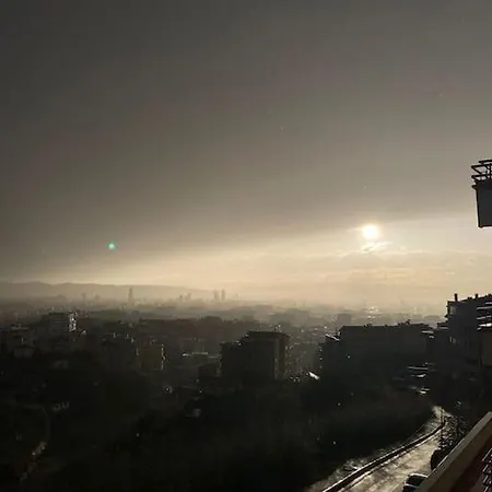 Apartment Sunny Overlooking Tirana