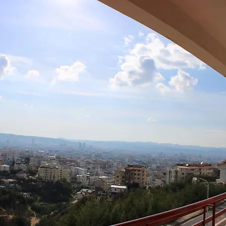 Apartment Sunny Overlooking *
